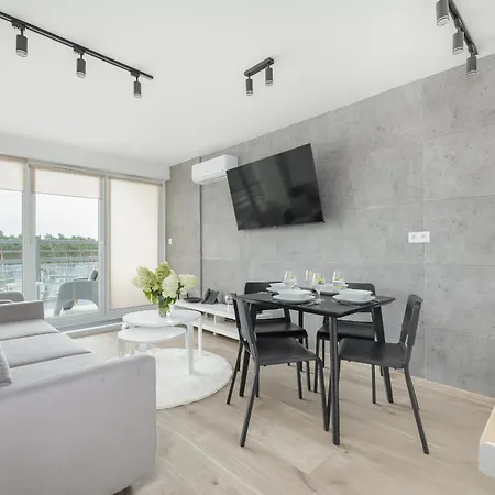 Porta Mare Blisko Plazy Z Klimatyzacja I Parkingiem By Rent Like Apartment Dziwnówek