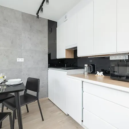 Apartment Porta Mare Blisko Plazy Z Klimatyzacja I Parkingiem By Rent Like *