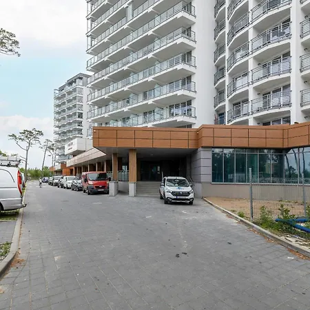 Apartment Porta Mare Blisko Plazy Z Klimatyzacja I Parkingiem By Rent Like Dziwnówek